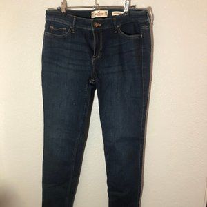 HOLLISTER DARK DENIM LOW RISE SUPER SKINNY JEANS